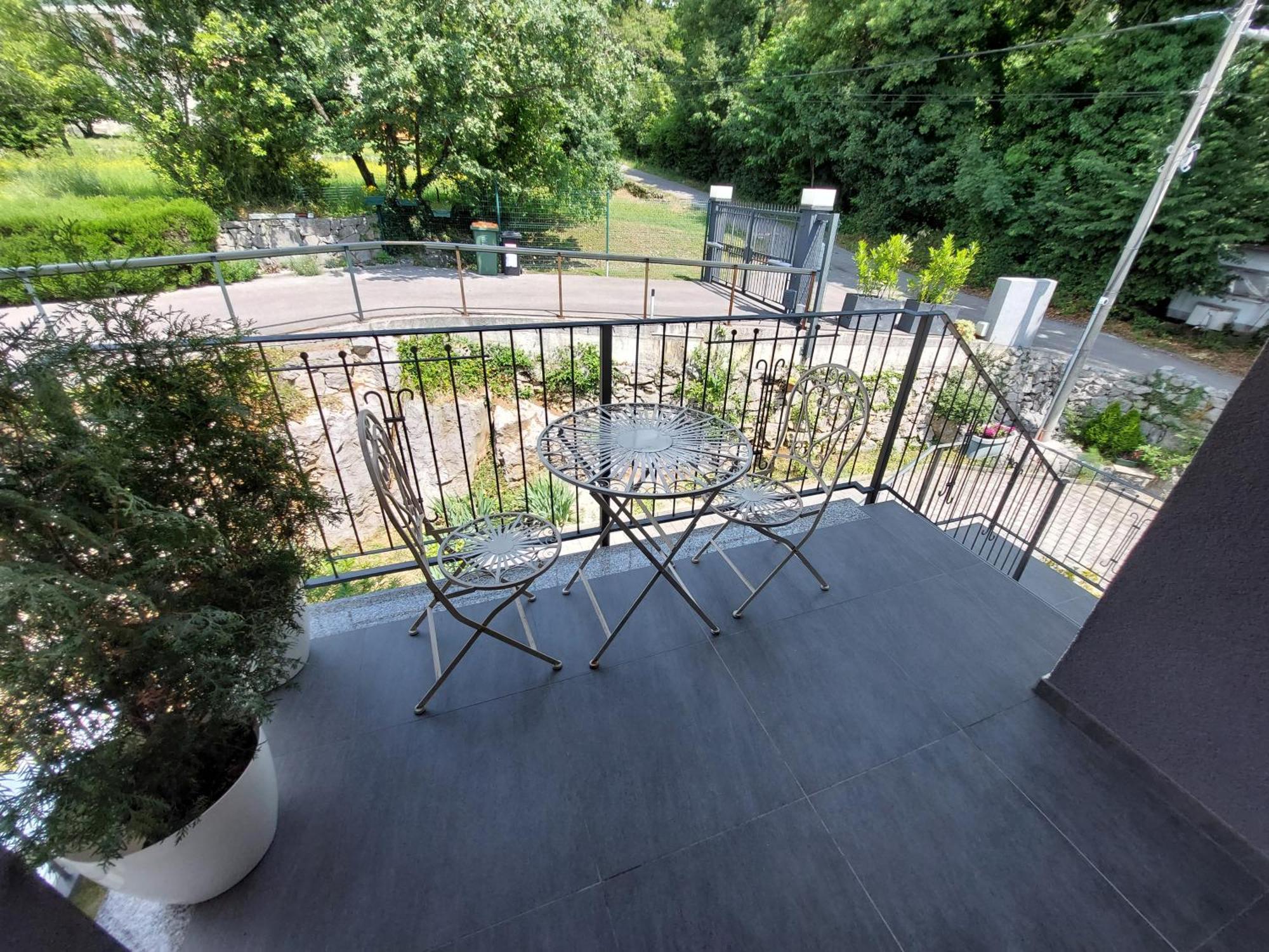Villa Madlen Icici Exterior photo